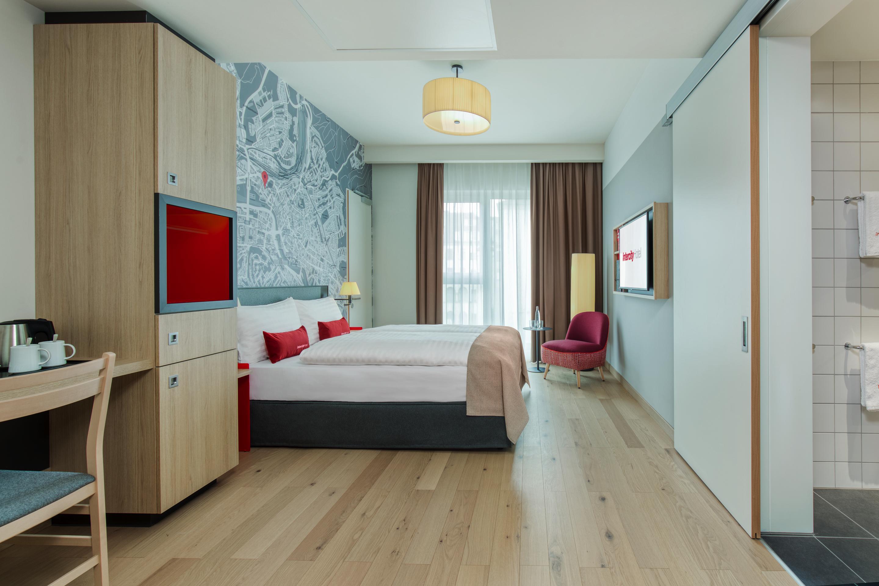 Intercityhotel Саарбрюккен Экстерьер фото