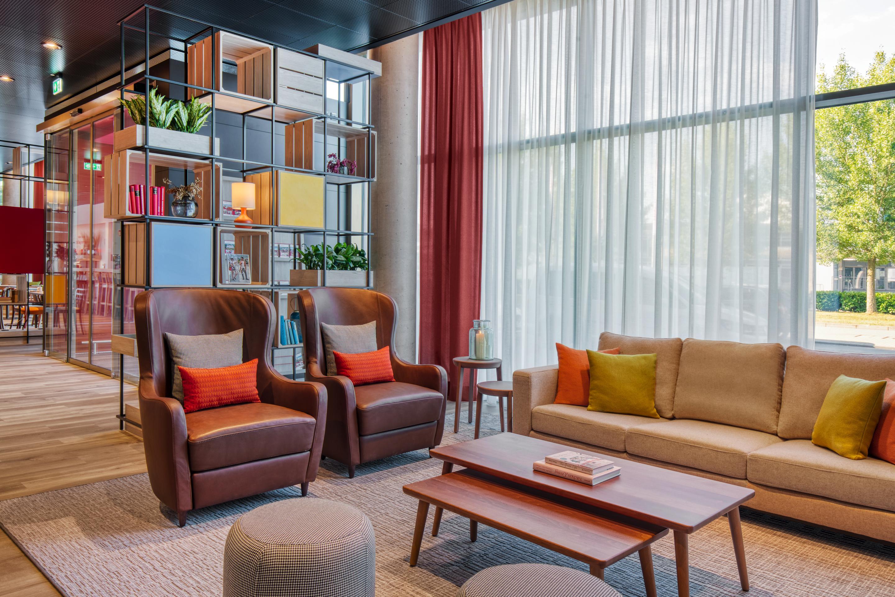 Intercityhotel Саарбрюккен Экстерьер фото