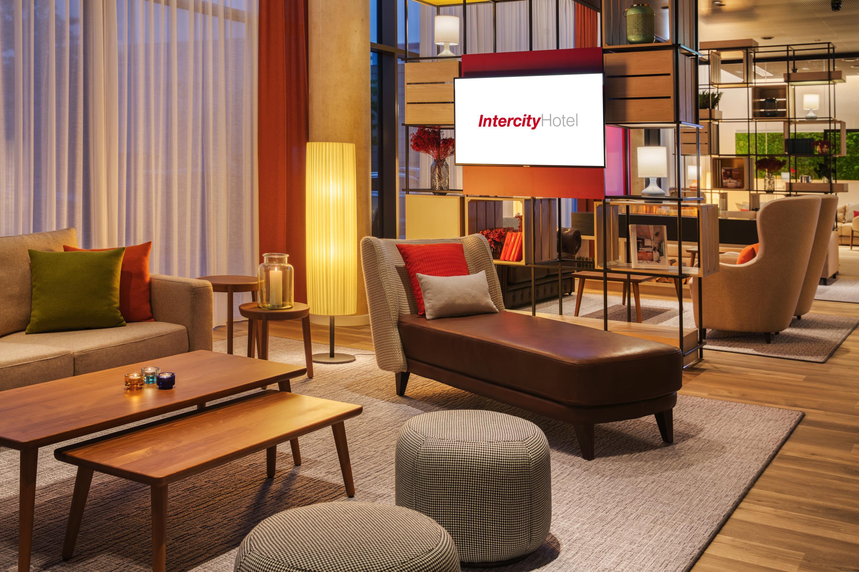 Intercityhotel Саарбрюккен Экстерьер фото